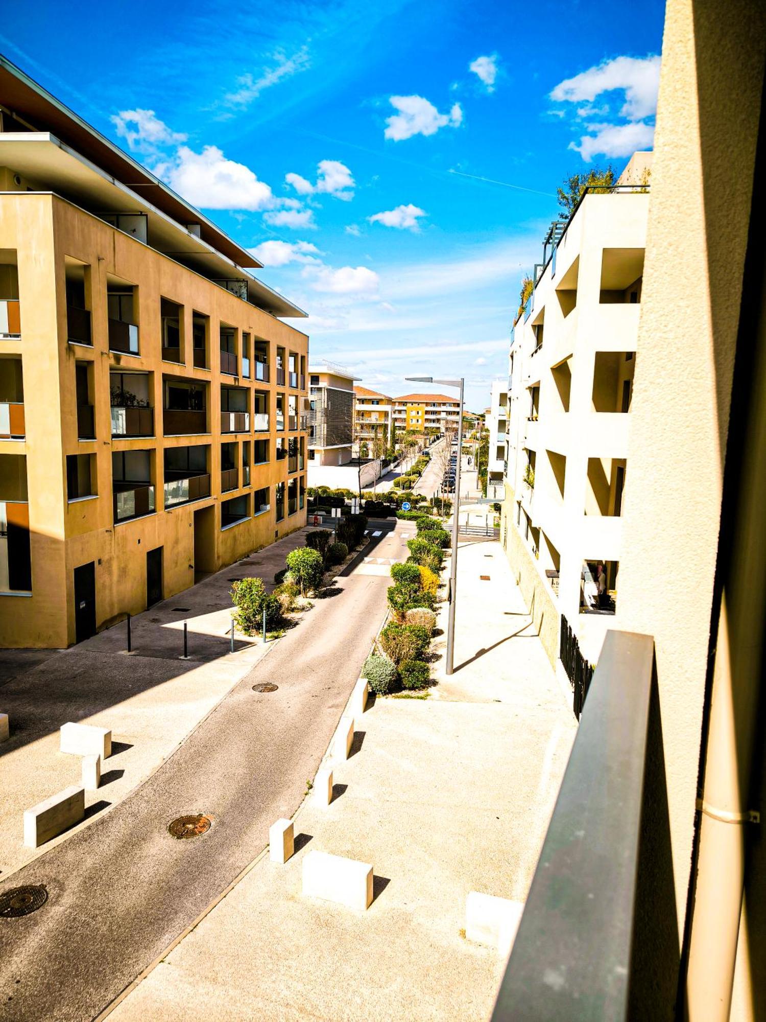 L'Instant Aixois T3 Situe A Aix La Duranne Apartment Aix-en-Provence Exterior photo